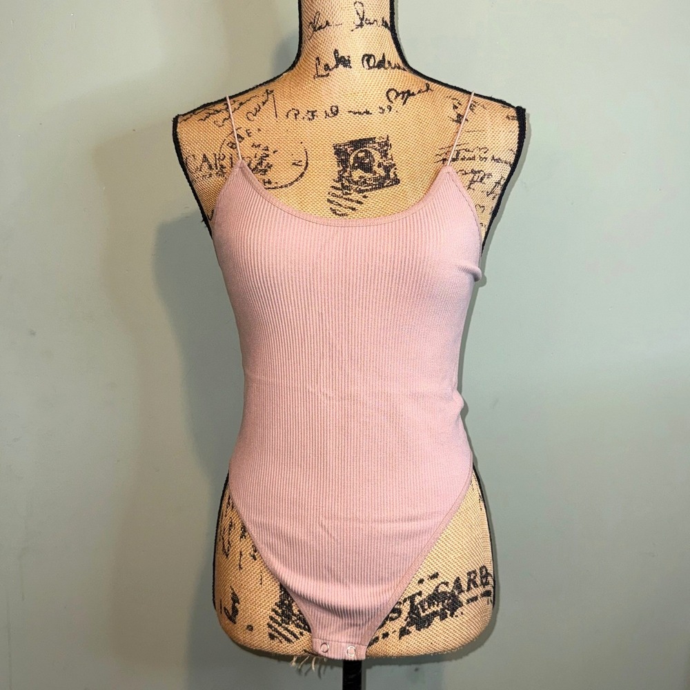 Unbranded Dusty Rose Ribbed Knit Spaghetti Strap Thong Bodysuit Small 0396673